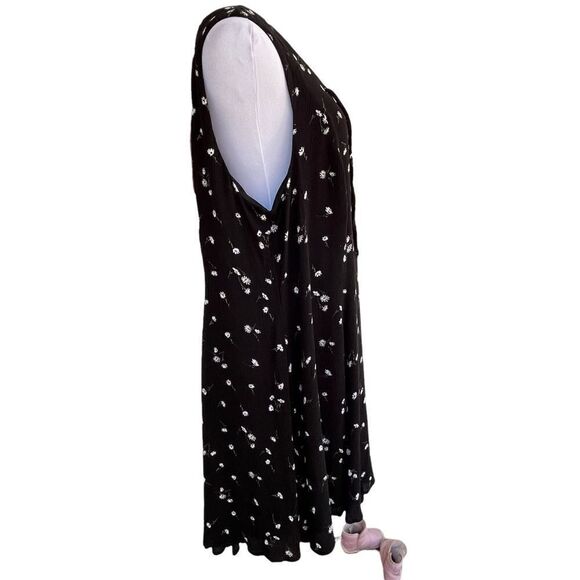 Torrid black Floral Boho Gauzy Sleeveless Dress 2x - Picture 3 of 9